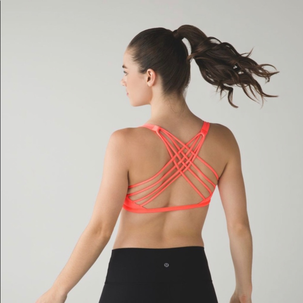 Lululemon Free To Be WILD! 4 Coral Flair Bra